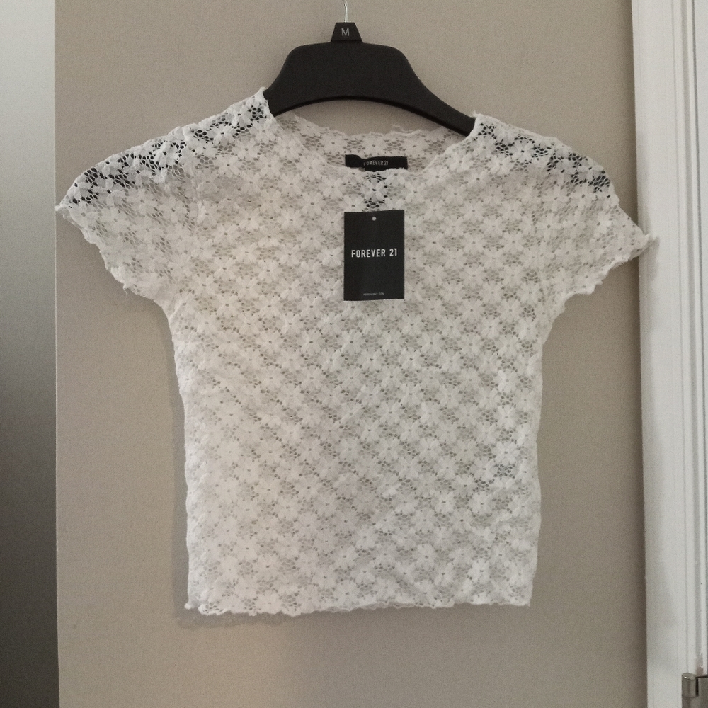Forever 21 white floral print lace shirt size small